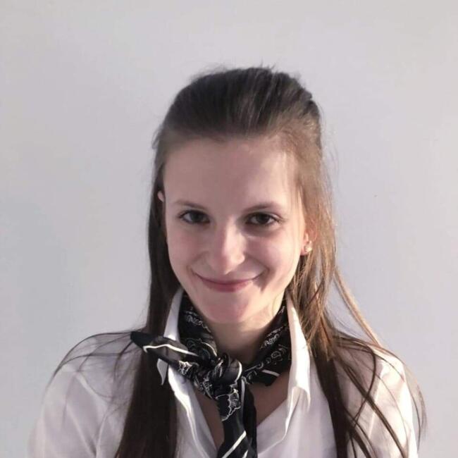 Babysitter in Geer: Milena