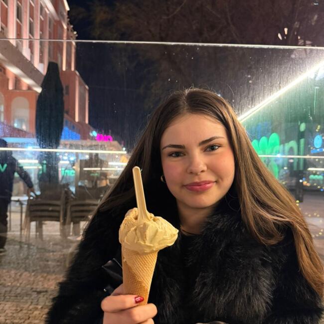 Babysitter in Coimbra: Catarina Carvalho