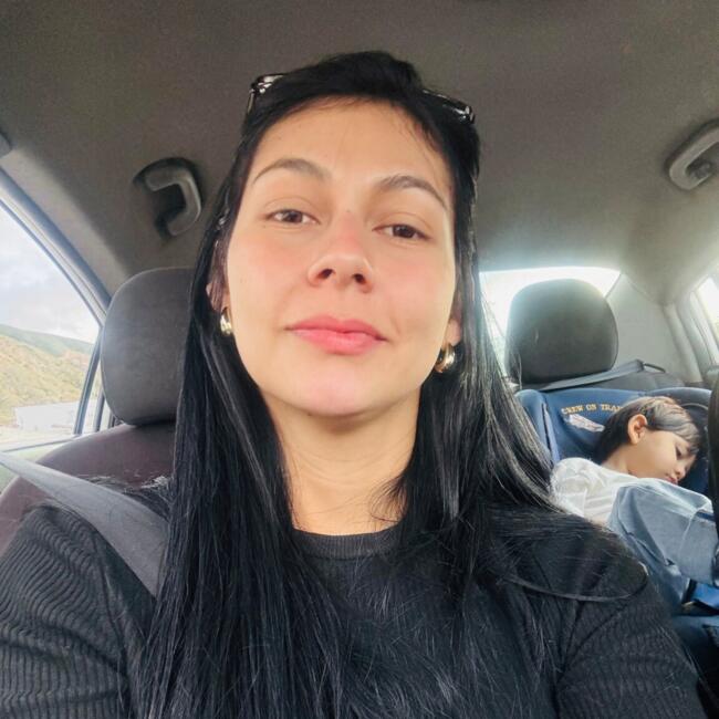 Trabajo para niñera en Armenia: Maria
