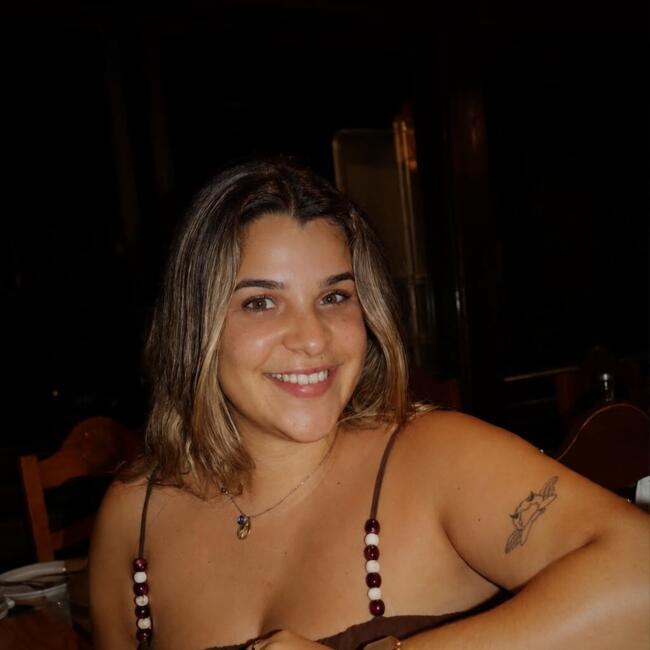 Babysitter in Alpiarça: Joana