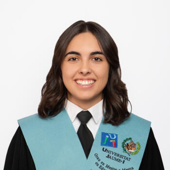 Babysitter in Almenara: Aroa