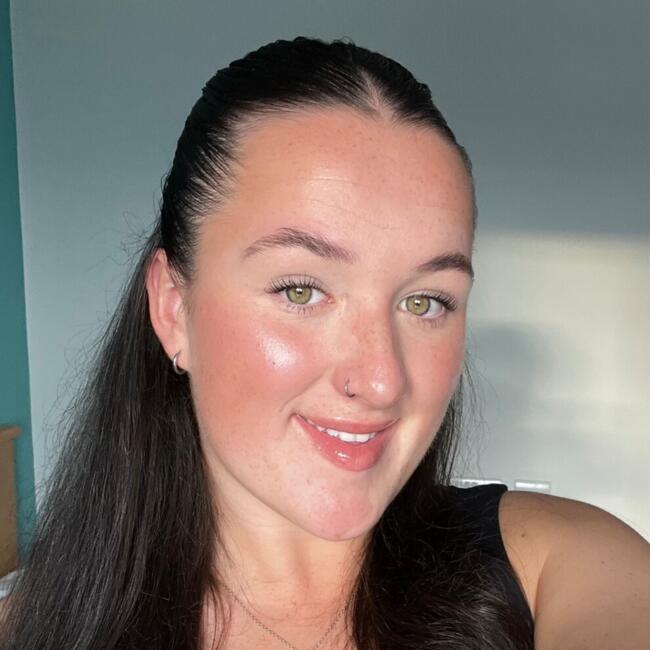 Babysitter in Bedford: Lucy