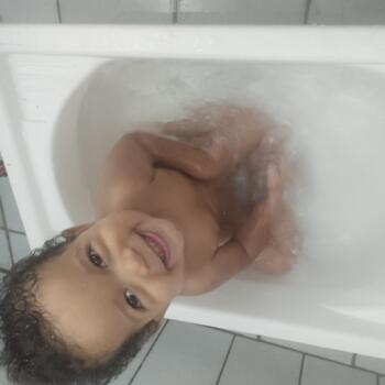 Emprego de babá em Sorocaba: emprego de babá Lislei