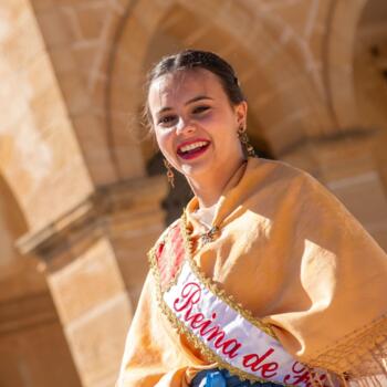 Babysitter in Alcañiz: Carla