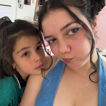 Babysitter in Melbourne: Taylareece