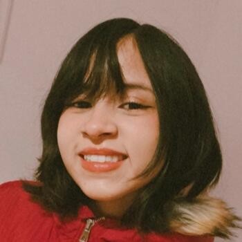 Babysitter in Vitoria-Gasteiz: Yuli