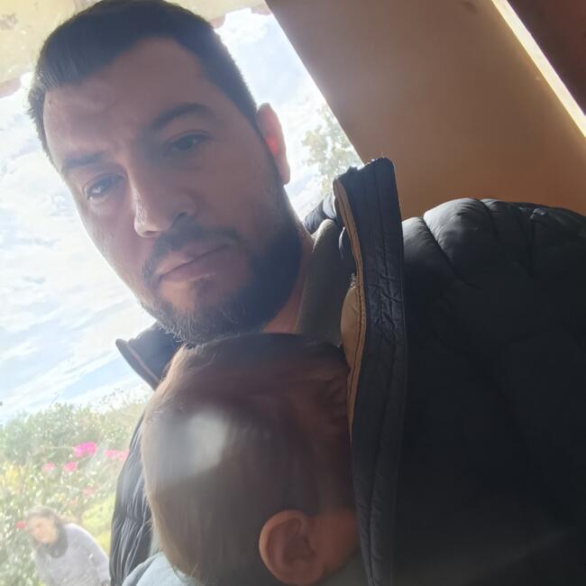 Babysitting job in Santa Cruz: Arturo Valdivia
