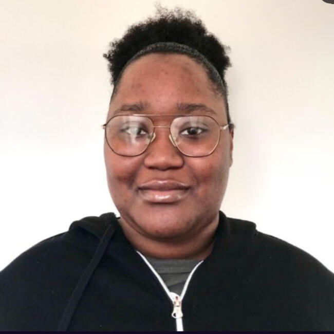 Babysitter in Malden: Angel