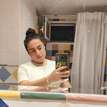 Babysitter in Ávila: Ana
