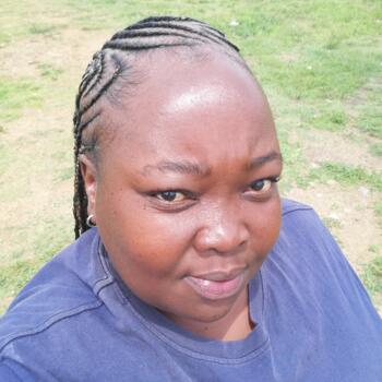 Babysitter Boksburg: Yonela