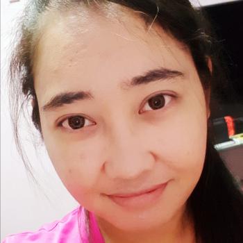 Babysitter in Singapore: Nzyra