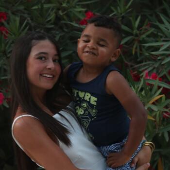 Baby-sitter Alizay: Lindsay