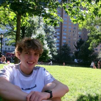 Babysitter in Sheffield: Thomas