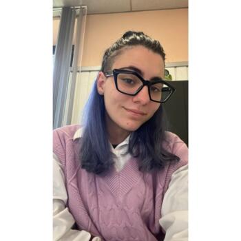 Baby-sitter in Locate Varesino: Viola Leone