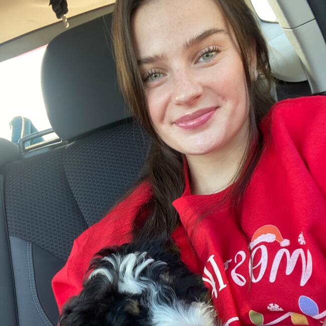 Babysitter in Cooper City: Lindsey