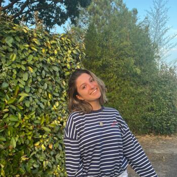 Babysitter in Paris: Lisa