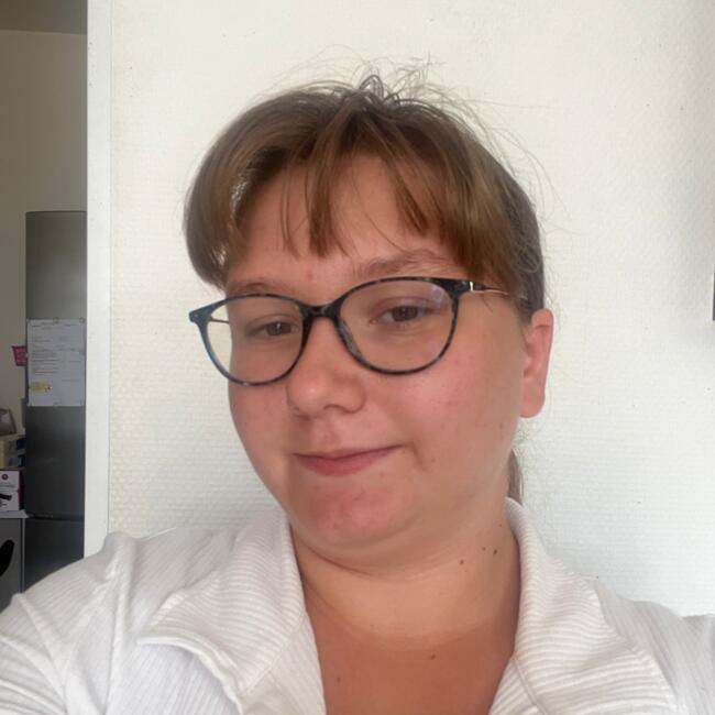 Babysitter in Saint-Jean-d'Angély: Maïwen