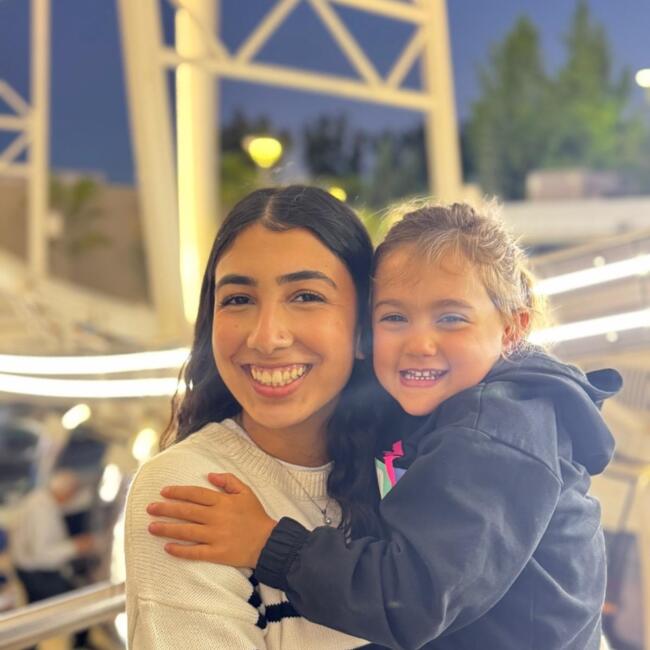 Baby-sitter in Mississauga: Nicole