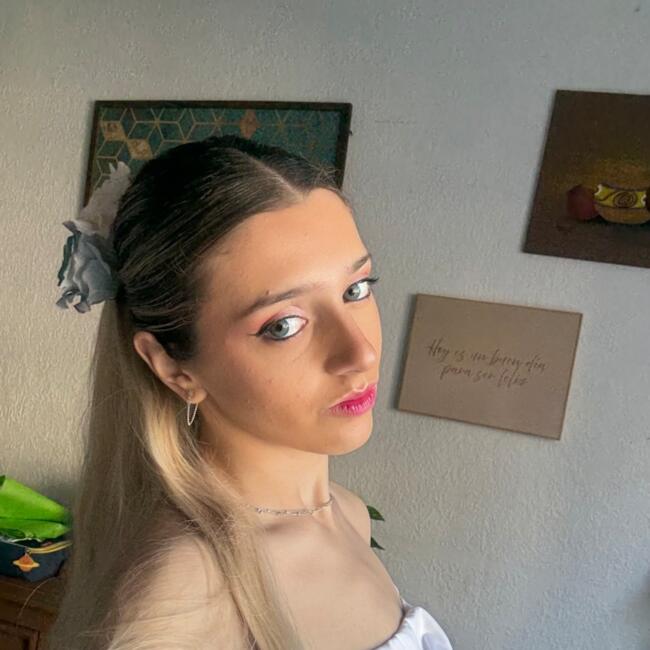 Babysitter in Las Piedras: Melanie