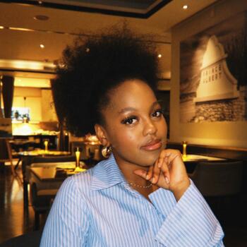 Babysitter in Midrand: Reatlegile