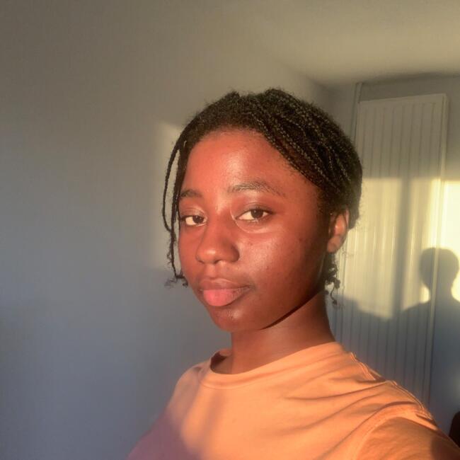 Babysitter in Aix-en-Provence: Ndeye Gnilane