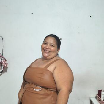 Babá em Manaus: Michele