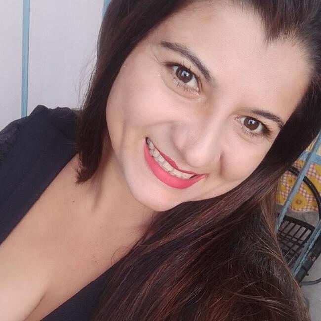 Babysitter in Parnamirim: Adriana