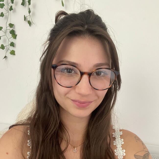Babysitter in Amiens: Chloé