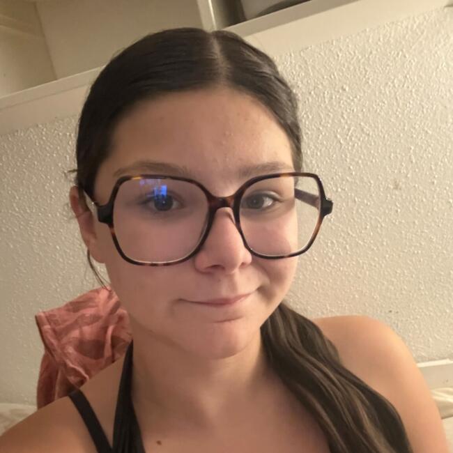 Babysitter in Strasbourg: Lena