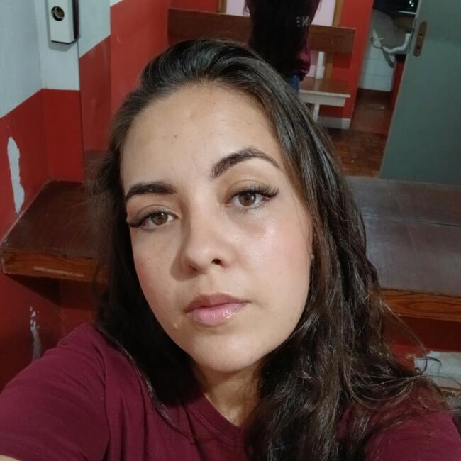 Babysitter in São Paulo (São Paulo): Elaine