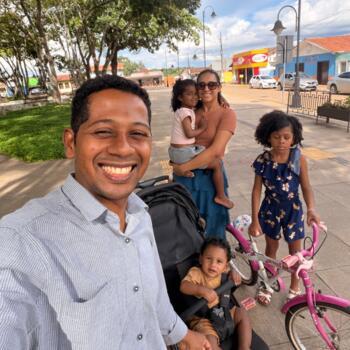 Emprego de babá em Cuiabá: emprego de babá Ivam