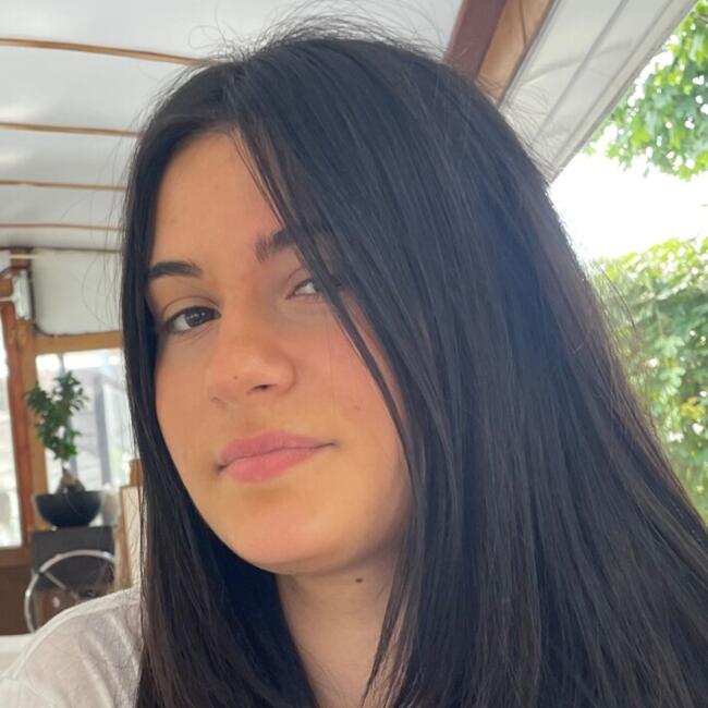 Babysitter in Brunello: Carola Angelica