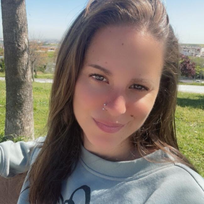Trabajo de canguro en Horcajo de Santiago: Miriam