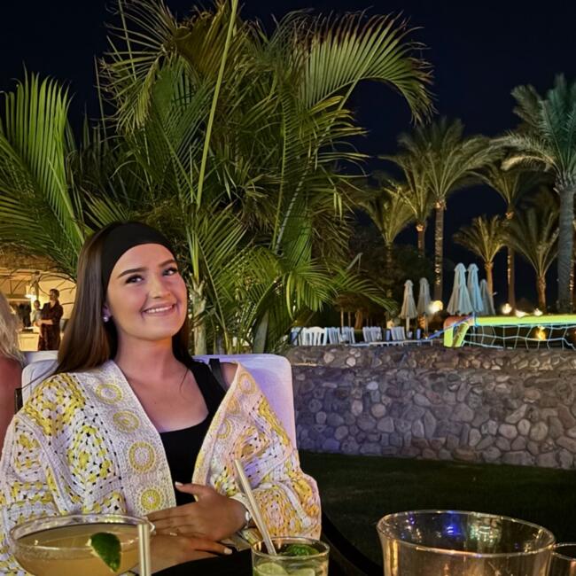 Babysitter in Rillieux-la-Pape: Tess