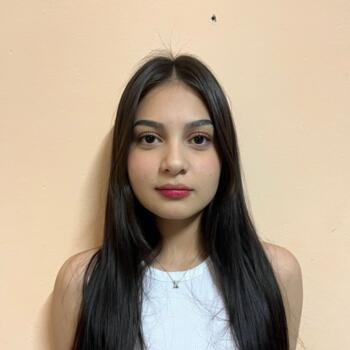 Niñera en Asunción: Ximena