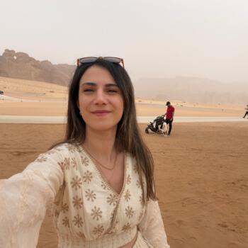 Parent Jeddah: Kübra