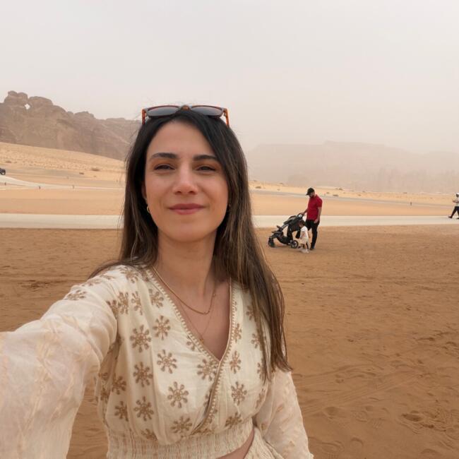 Babysitting job in Jeddah: Kübra