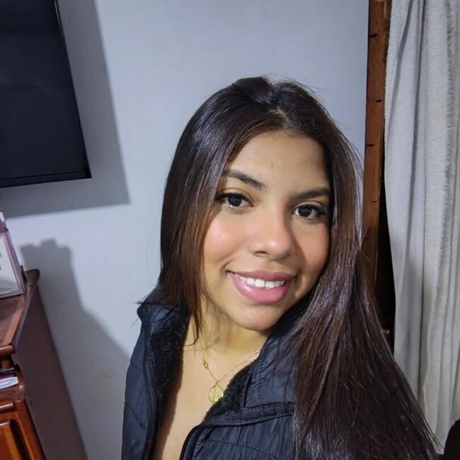 Babysitter in Algemesí: Francheska