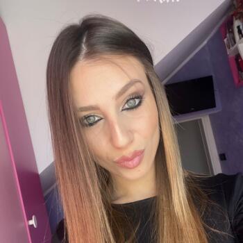 Babysitter a Cellino Attanasio: Ilaria