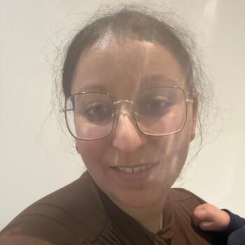 Babysitting job in Ibos: babysitting job Myriam