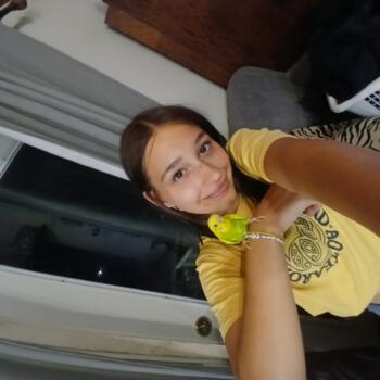 Babysitter in Spruce Grove: Rowyn