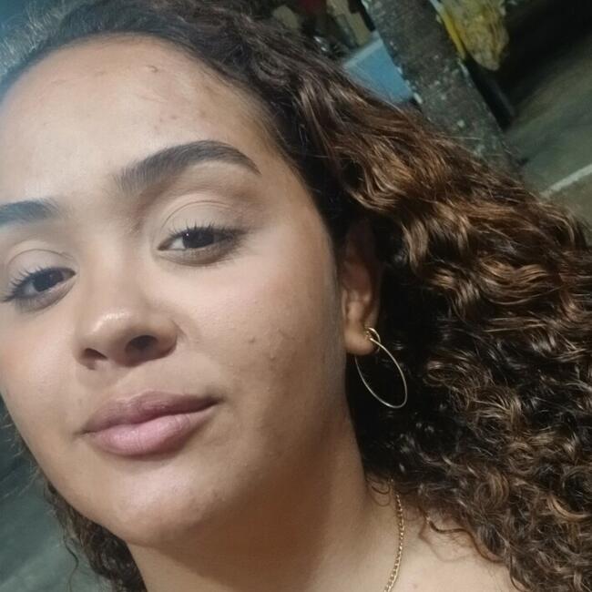 Babysitter in Barra dos Coqueiros: Sayanne
