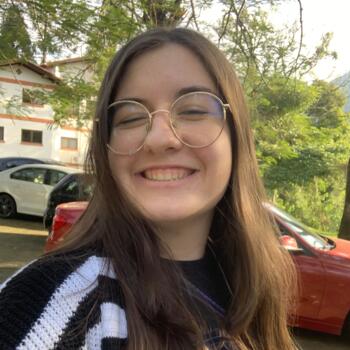Babysitter in São Leopoldo: Julia Leticia