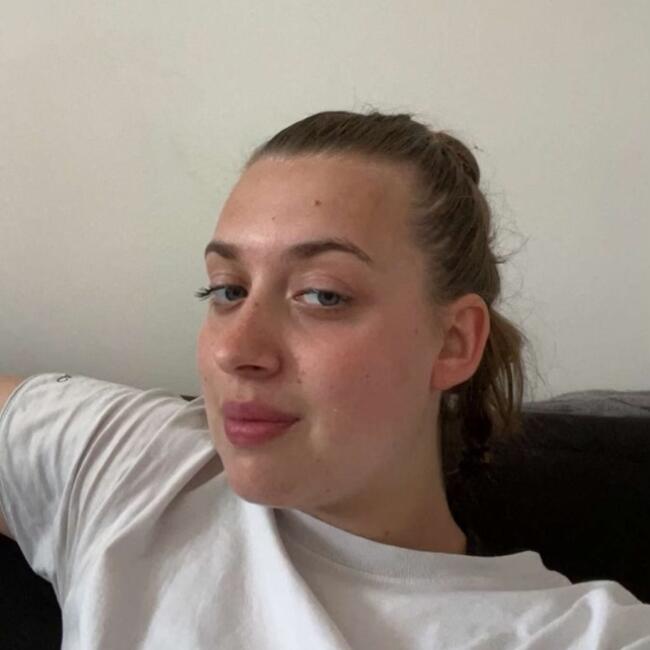 Babysitter in Quend: Florine