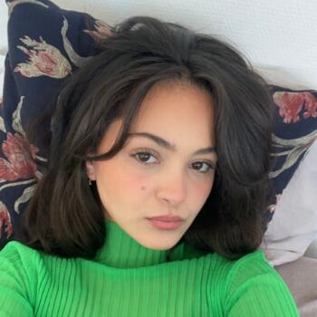 Babysitter in Kœnigsmacker: Inès