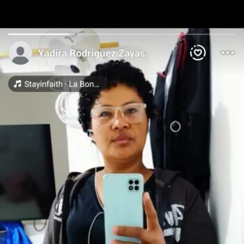 Babysitter in Floridablanca: Yadira