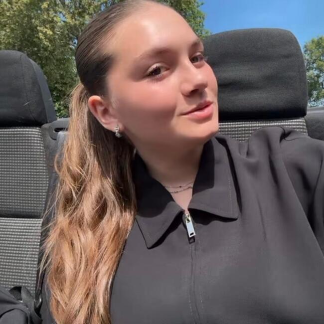 Babysitter in Vidauban: Chloe