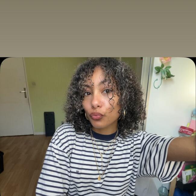 Babysitter in Courcouronnes: Loane