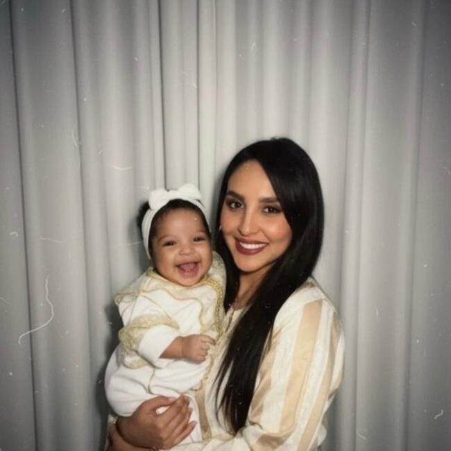 وظيفة جليسة أطفال في طنجة: Dounia