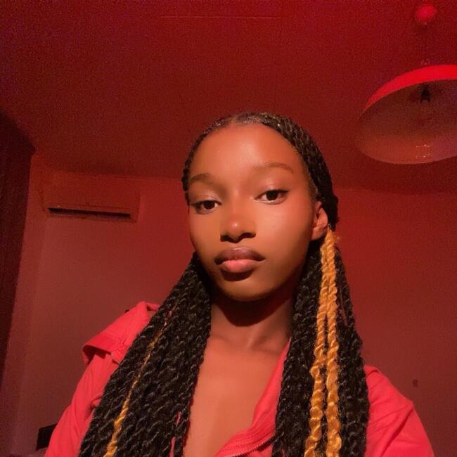 Babysitter in Casablanca: Emylie